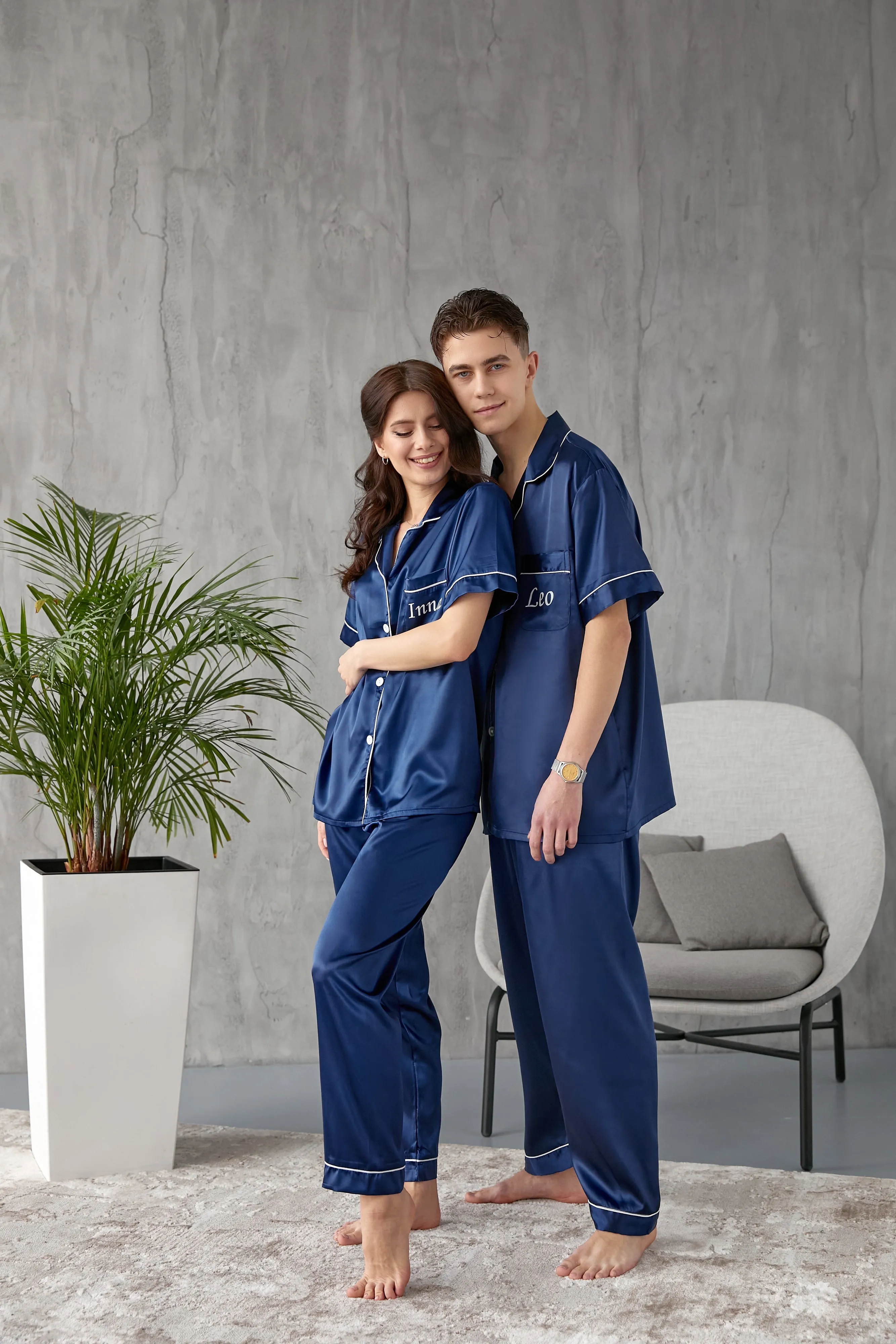 Best Mom and Best Dad Personalized Pajamas - Short   Long