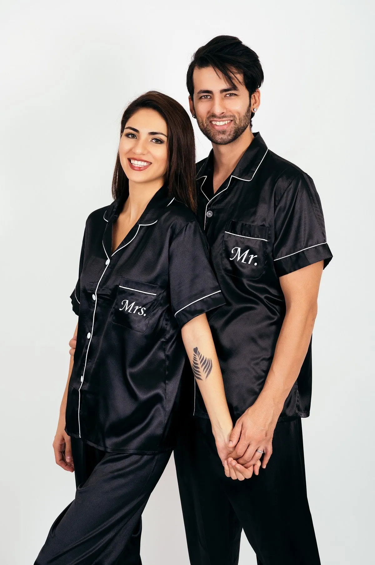 Best Mom and Best Dad Personalized Pajamas - Short   Long
