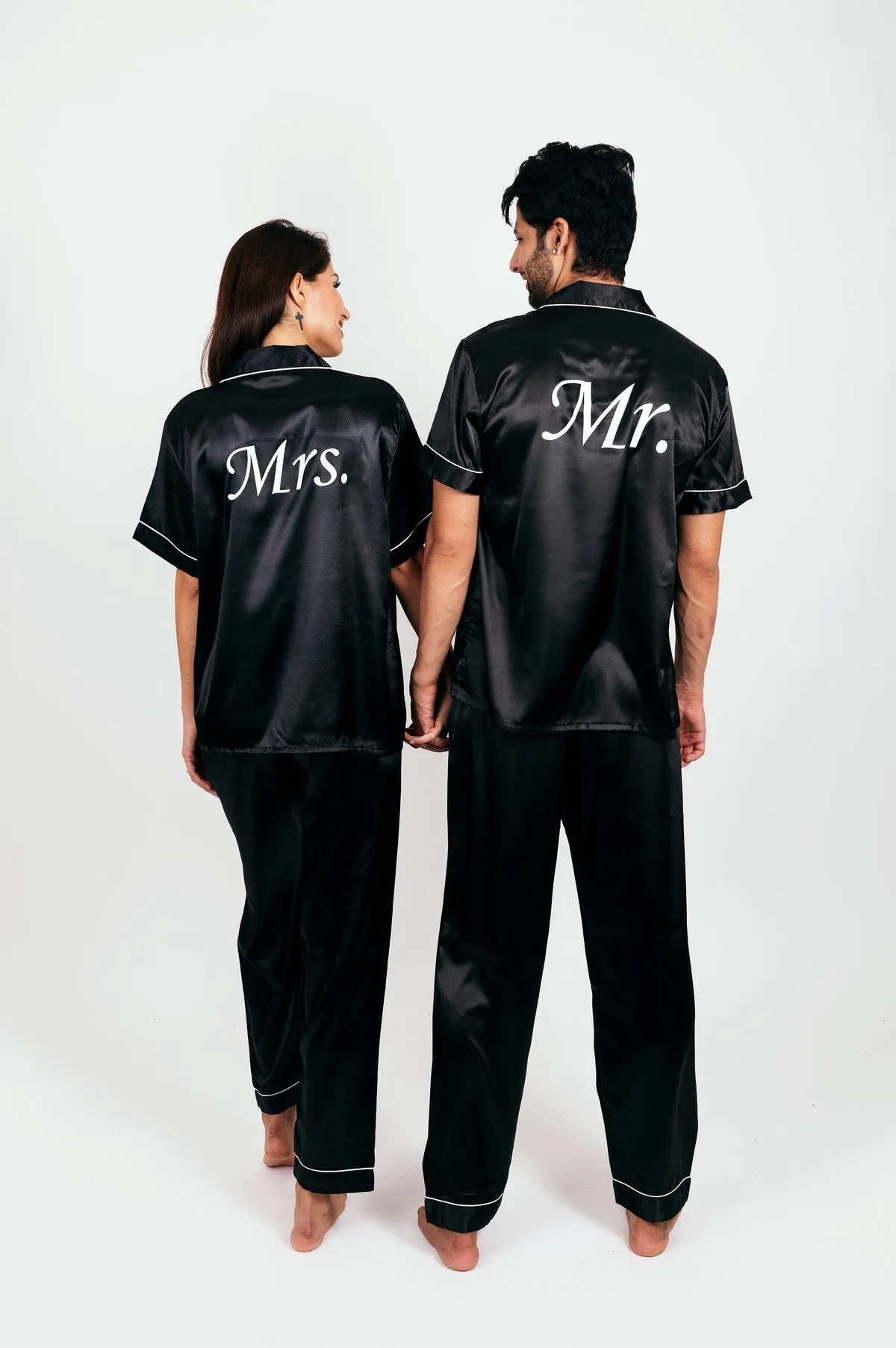 Best Mom and Best Dad Personalized Pajamas - Short   Long