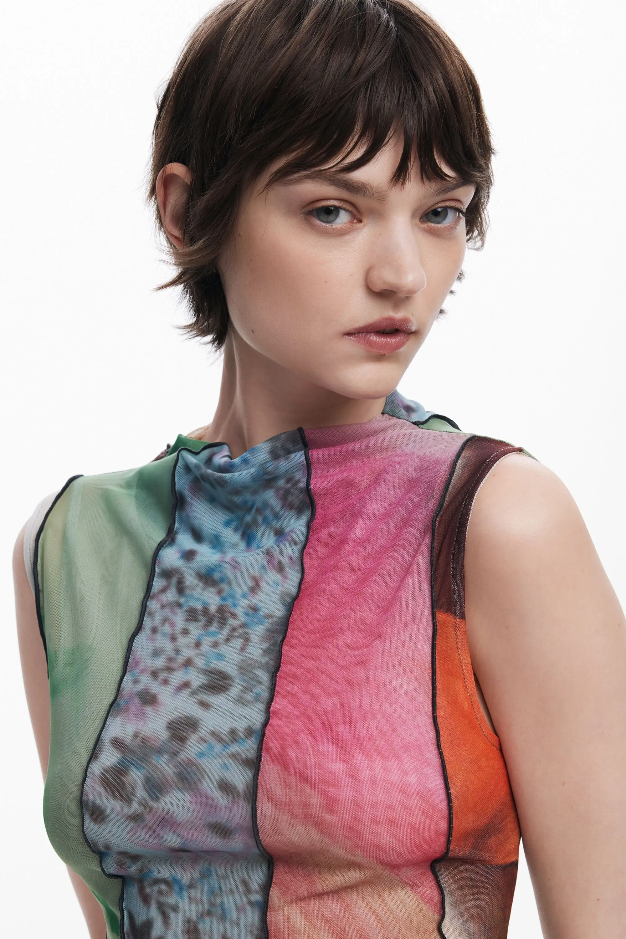 Callia Modern Tank