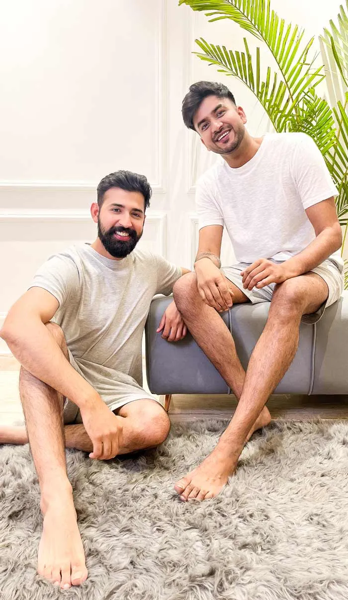 Grey-IT | Grey T-shirt & Shorts | Loungewear Set