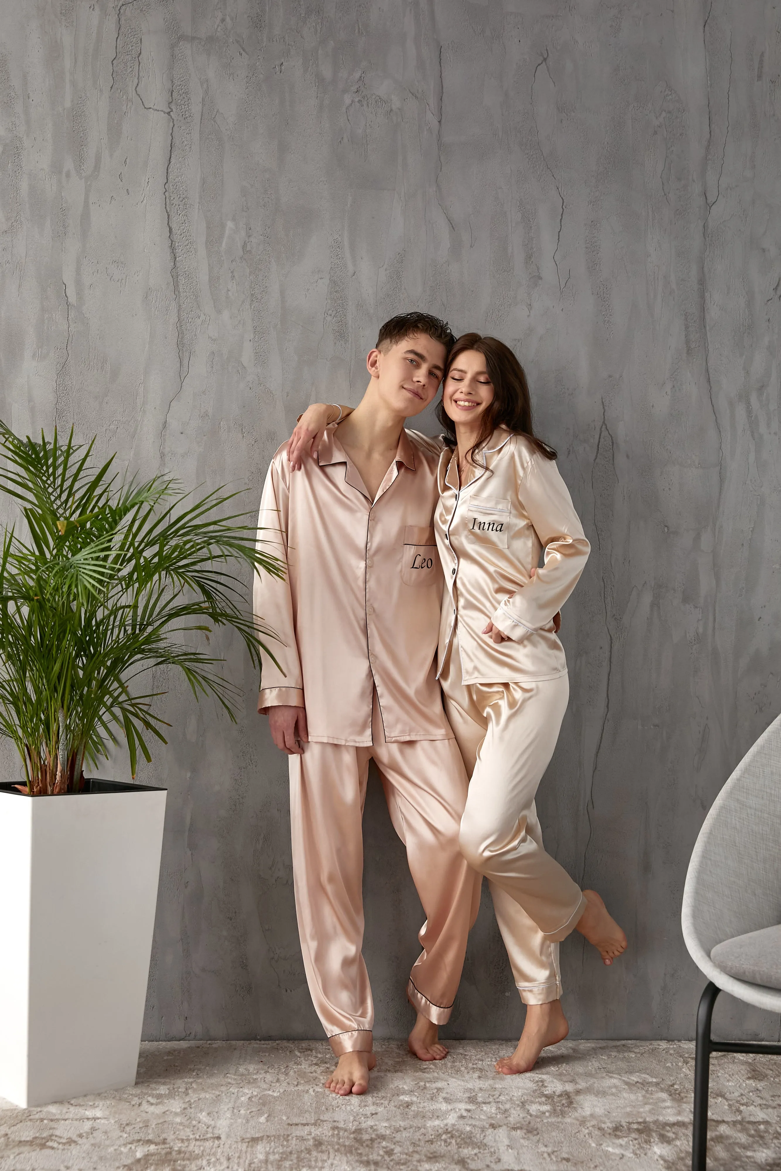Groom and Bride Pajamas, Groomsmen and Bridesmaids Pajamas - Long   Long