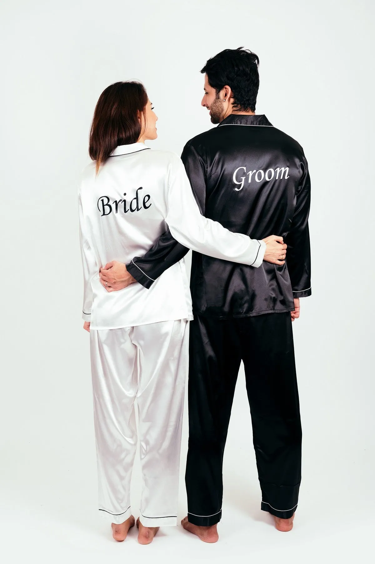 Groom and Bride Pajamas, Groomsmen and Bridesmaids Pajamas - Long   Long