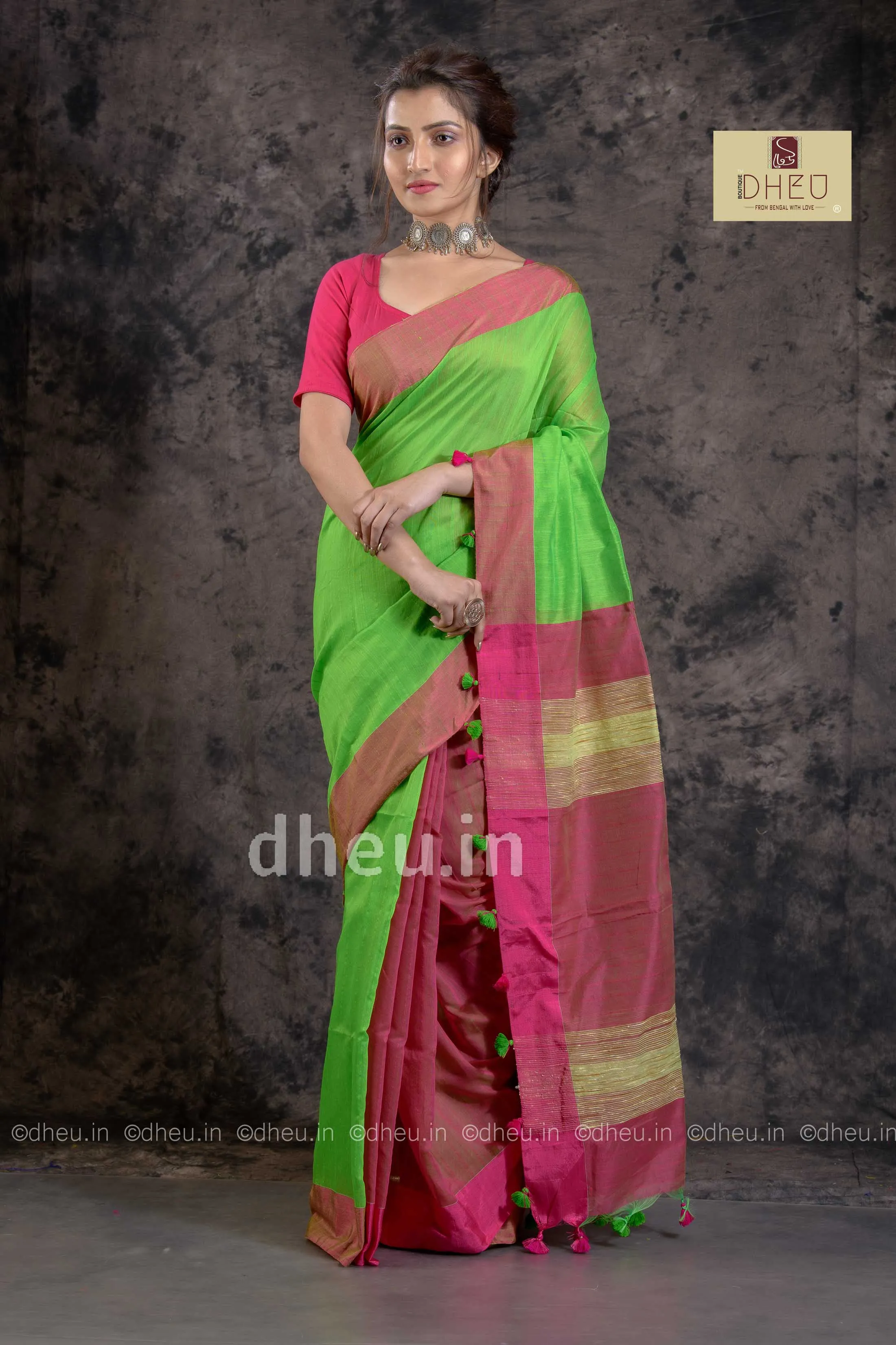 Handloom Saree-Kurta Couple Set