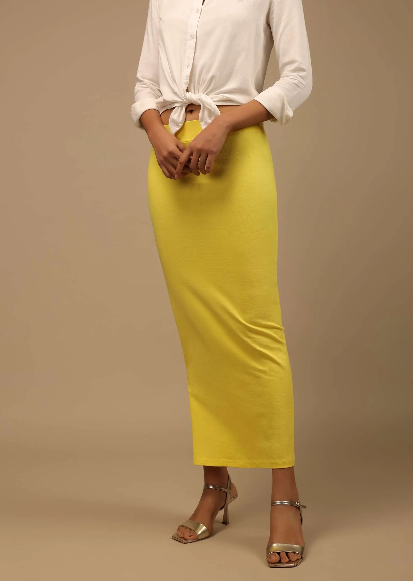 Lemon Yellow Shapewear Saree Petticoat In Cotton Lycra With Elastic Waistband And Slit