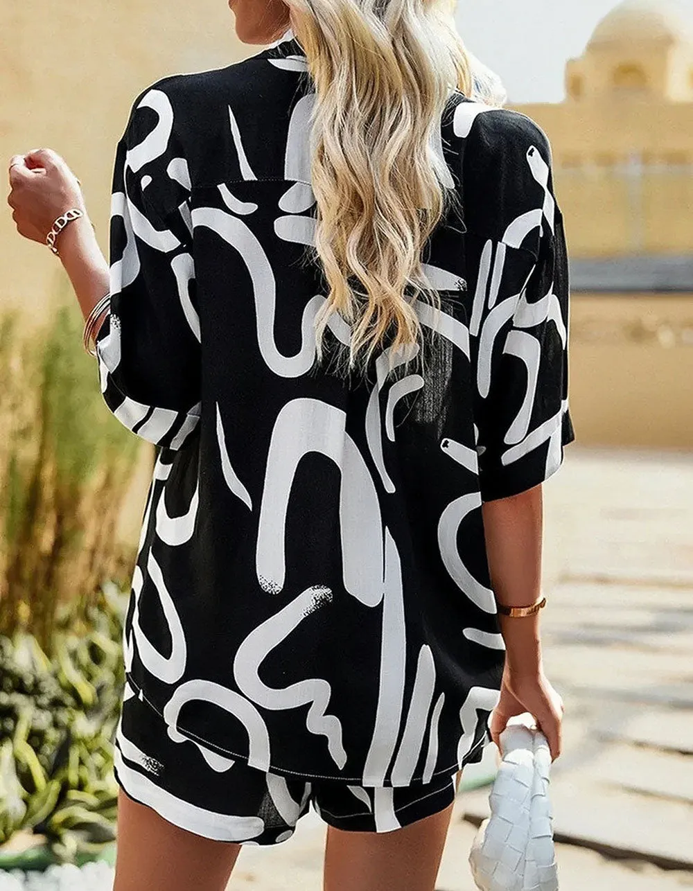 Pattern Printed Loose Two-Piece Shirt and Shorts Set