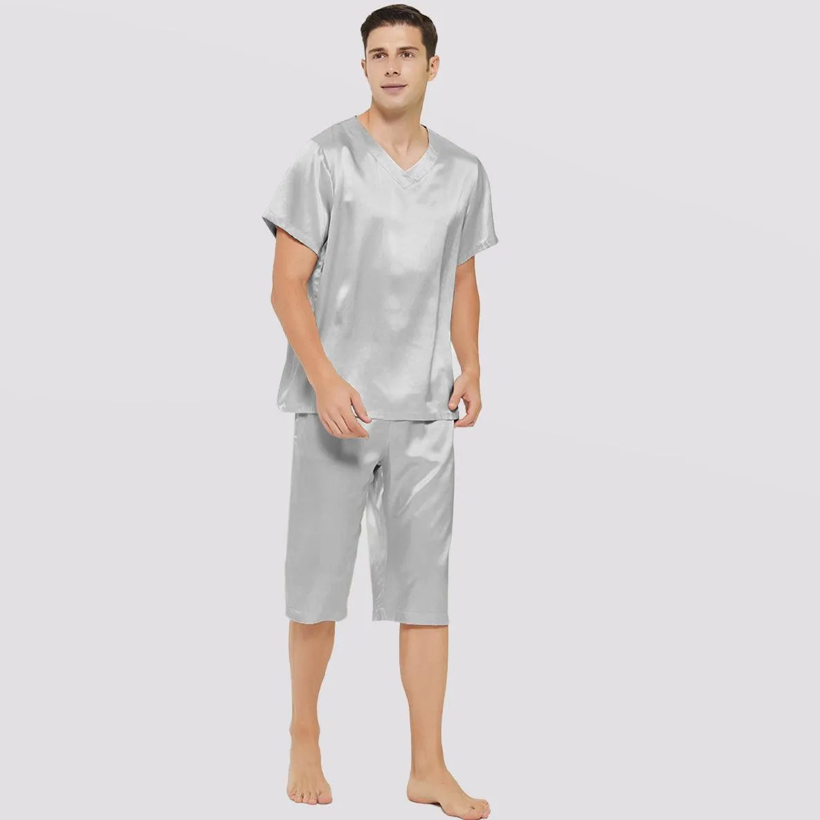Short Sleeves Mens Silk Pajamas Set  22MM Mulberry Silk 2-piece V Neck Silk Sleepwear