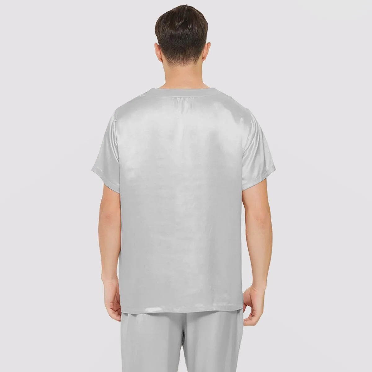 Short Sleeves Mens Silk Pajamas Set  22MM Mulberry Silk 2-piece V Neck Silk Sleepwear