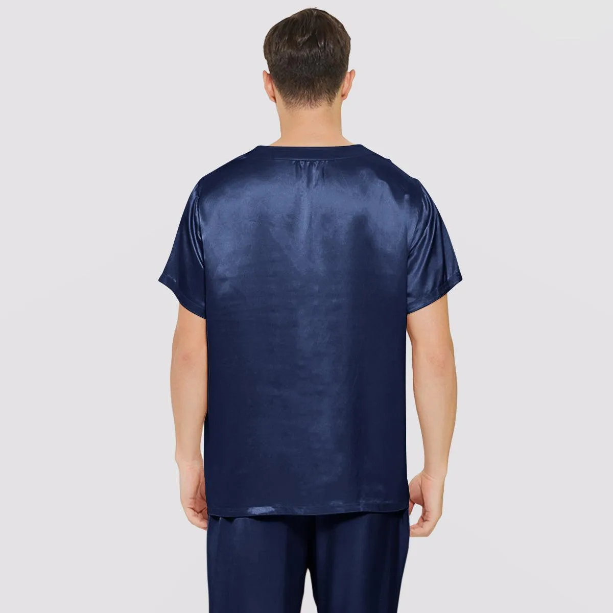 Short Sleeves Mens Silk Pajamas Set  22MM Mulberry Silk 2-piece V Neck Silk Sleepwear