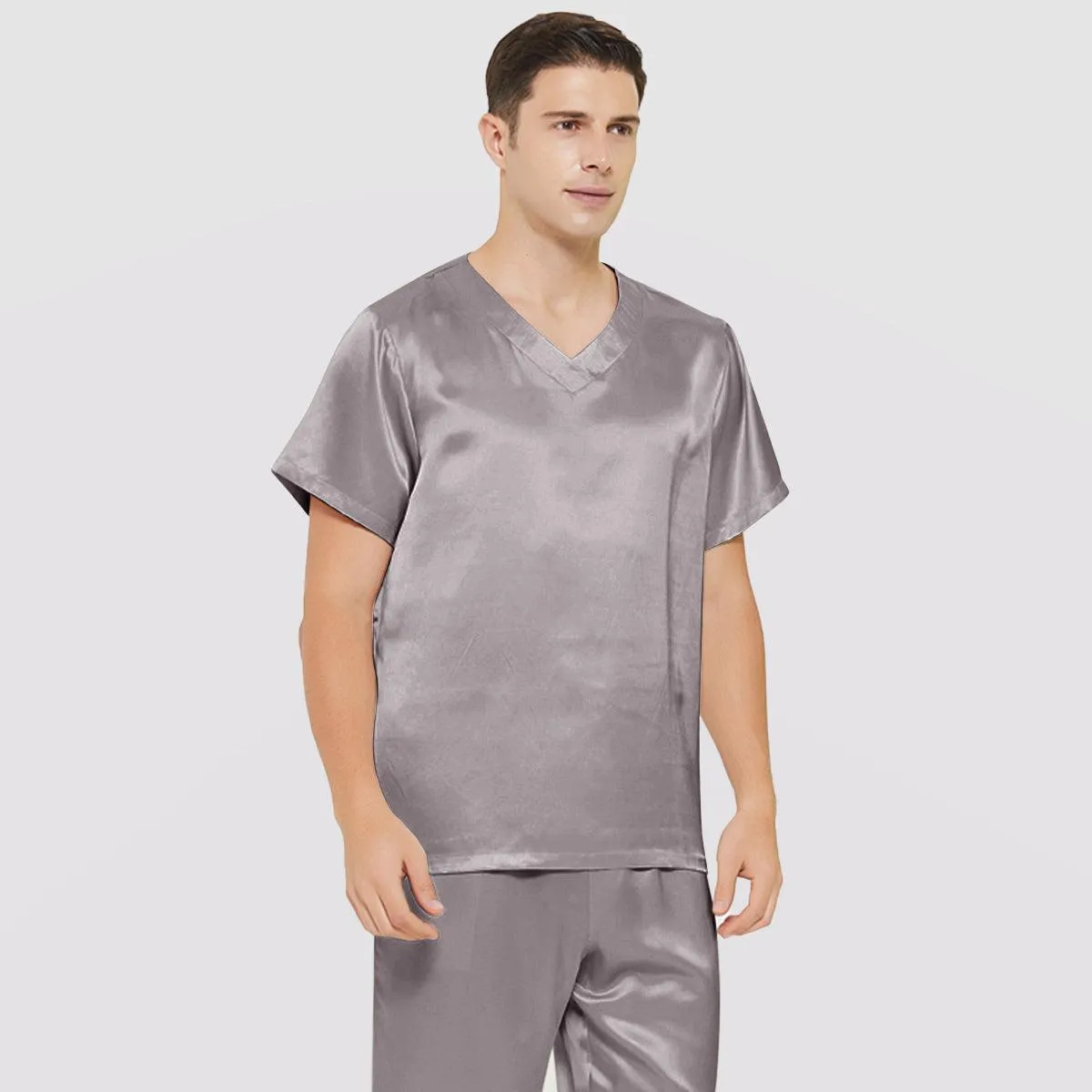 Short Sleeves Mens Silk Pajamas Set  22MM Mulberry Silk 2-piece V Neck Silk Sleepwear