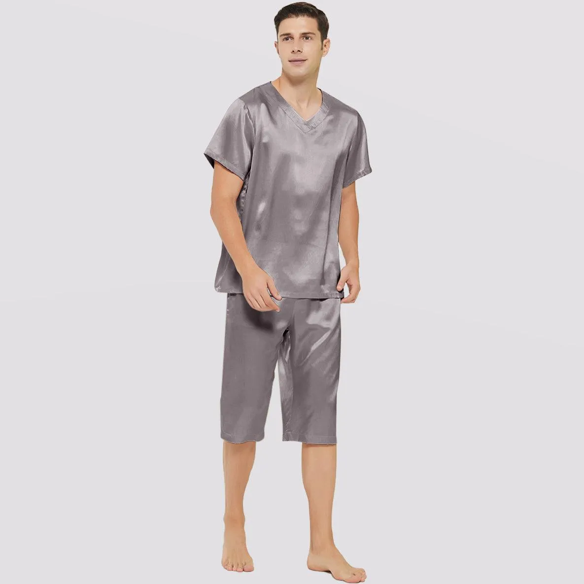 Short Sleeves Mens Silk Pajamas Set  22MM Mulberry Silk 2-piece V Neck Silk Sleepwear